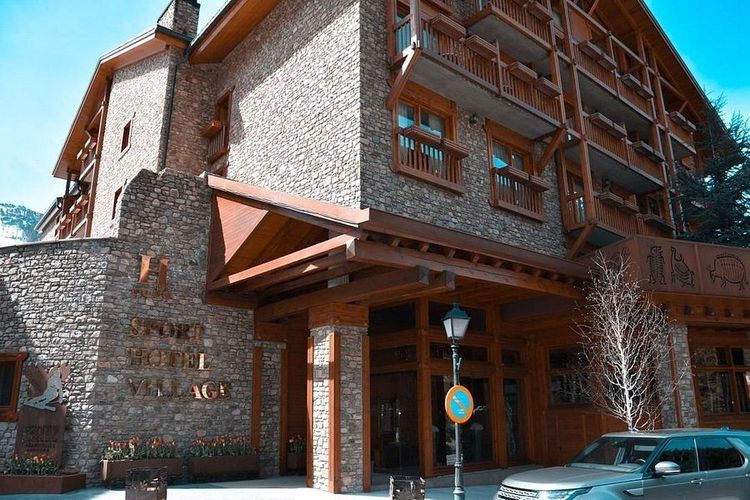 Sport Hotel Village